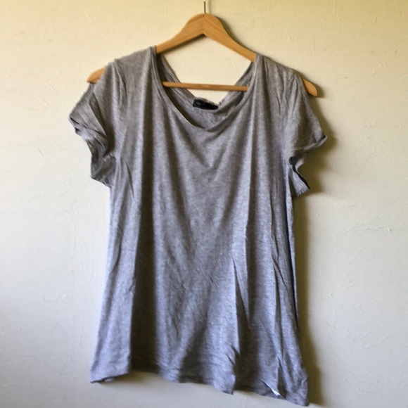 Gap, Basic Grey T-shirt, Medium - Picture 3 of 7